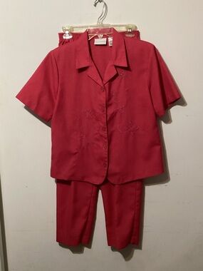 Alfred Dunner 2-Piece Pant Set - Raspberry Pink (Size 8)